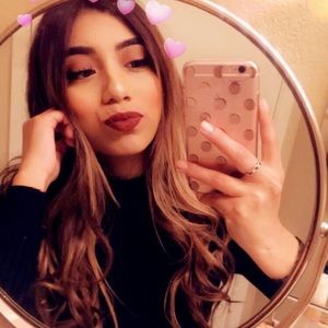 Meet your Posher, Clara